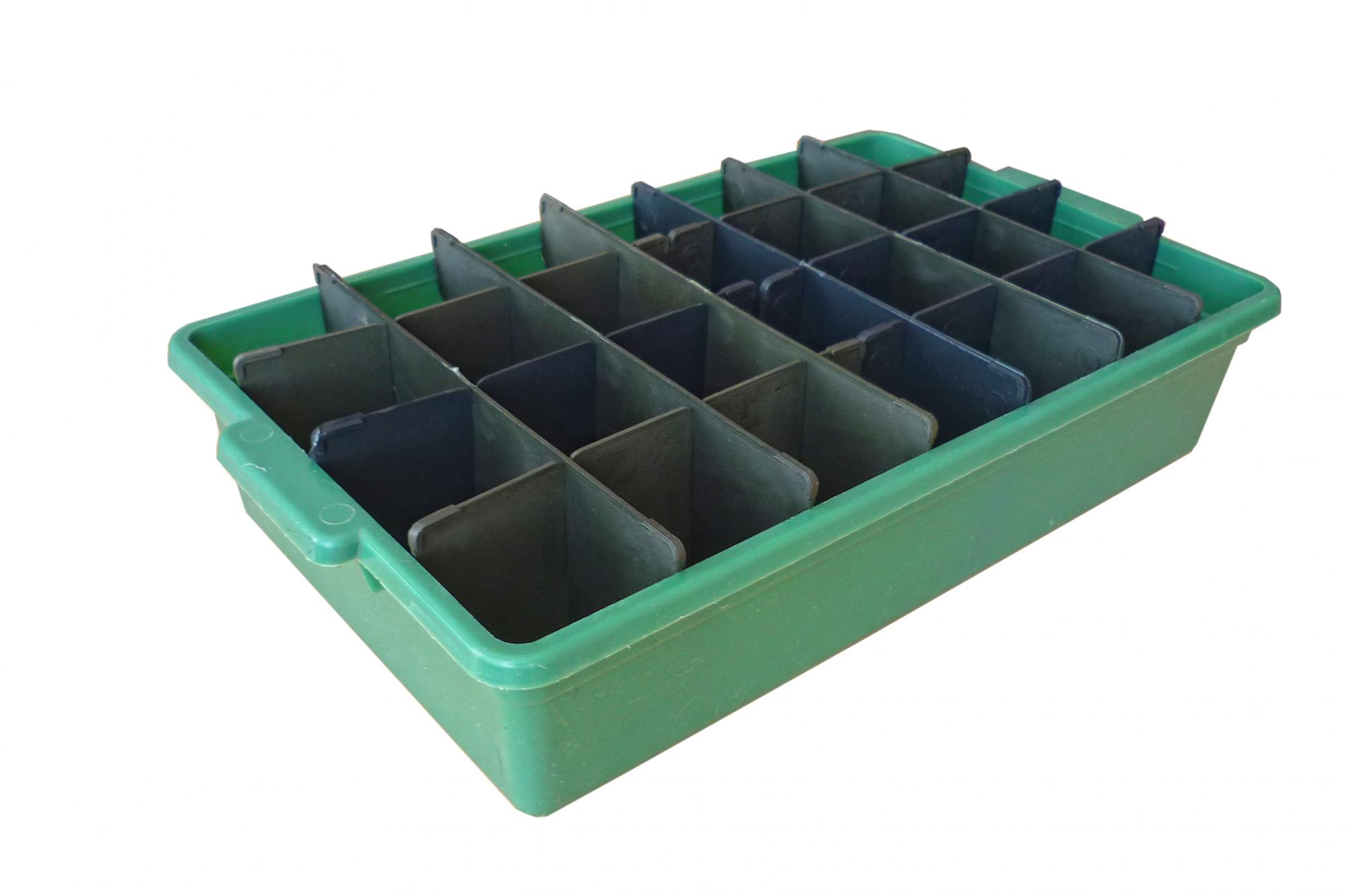 РАССАДНИЦА С ПЕРЕГОРОДКАМИ