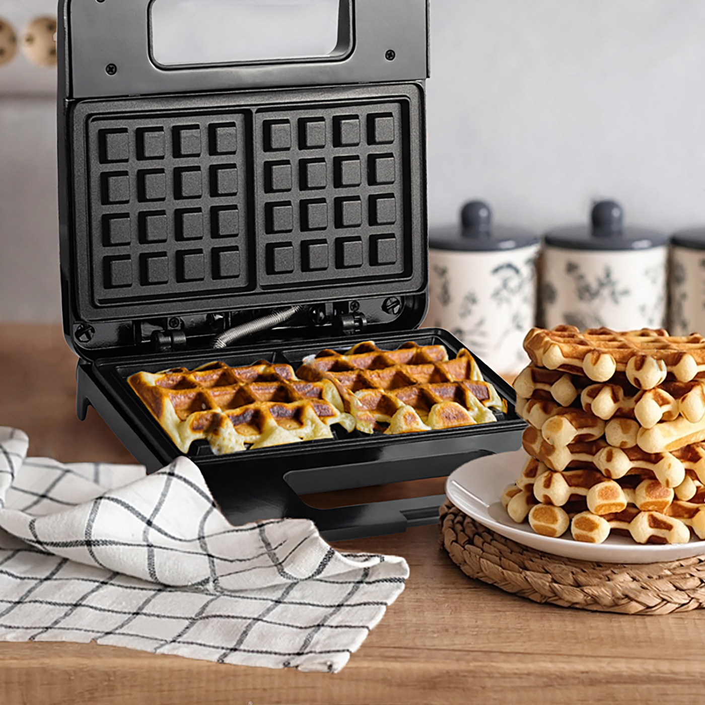 Вафельница электрическая 800 Вт. Kamille KM 6719 для бельгийских и венских вафель