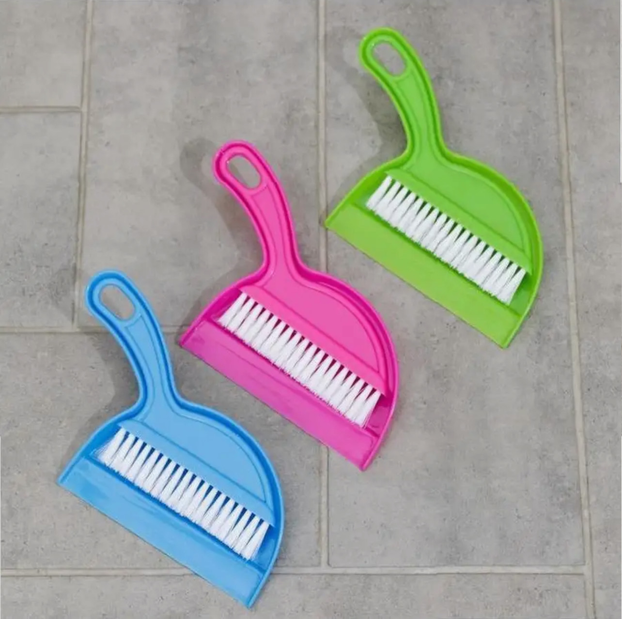 Совок и щетка-сметка,цвет микс.